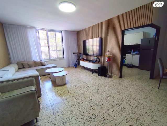 דירה, משה איכילוב 4, צפון מערב מרכז העיר, נתניה