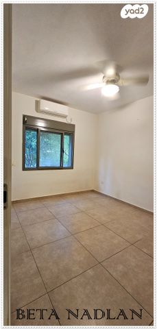 דו משפחתי, קרן היסוד, מרכז, כפר סבא