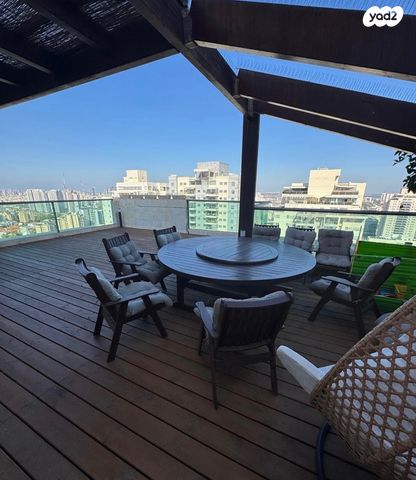 גג/ פנטהאוז, יצחק רבין, פסגת אונו, קרית אונו