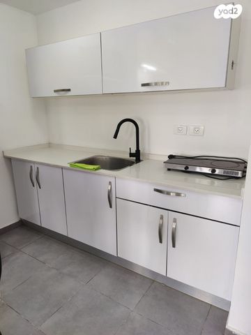 דירה, יצחק אבינו 13, שכונה ד', באר שבע