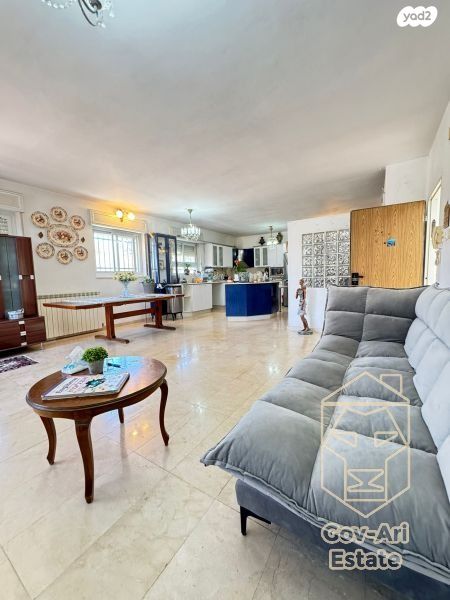 דירה, שלמה דוגה, גילה, ירושלים