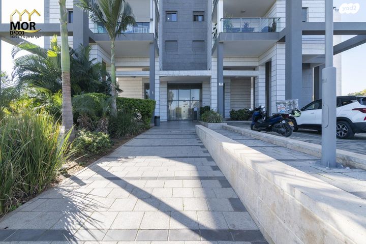 דירה, שולמית אלוני, נחלת יהודה, ראשון לציון