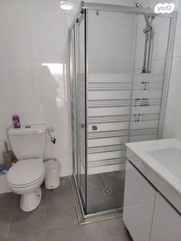 דירה, יצחק אבינו 13, שכונה ד', באר שבע