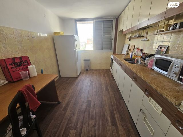 דירה, יצחק רגר 161, שכונה ד', באר שבע