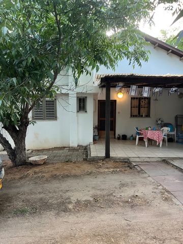 בית פרטי/ קוטג', צור משה