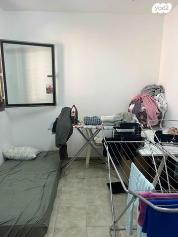 גג/ פנטהאוז, צור משה