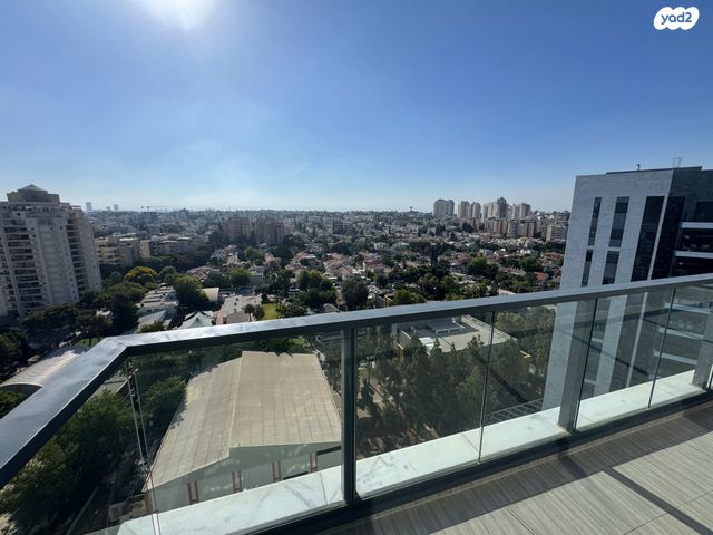 גג/ פנטהאוז, בר כוכבא, נווה ישראל, הרצליה