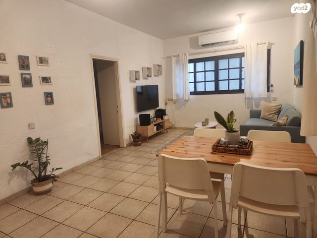 בית פרטי/ קוטג', צור משה