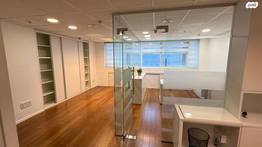 דרך זאב ז'בוטינסקי 155