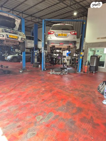 מבני תעשיה, אזור תעשיה א, חולון