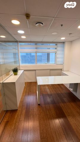 משרדים, דרך זאב ז'בוטינסקי 155, נחלת גנים, רמת גן