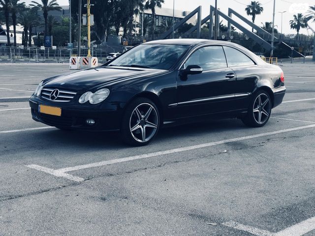 מודעת רכב מרצדס-בנץ CLK