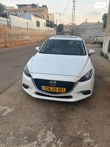 מודעת רכב מאזדה 3