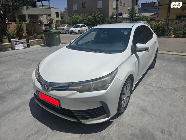 מודעת רכב טויוטה קורולה