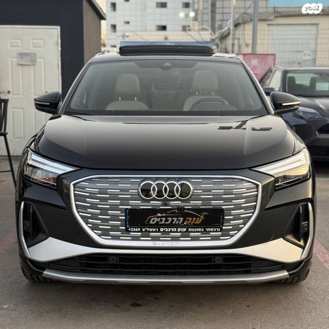 אאודי Q4 e-tron