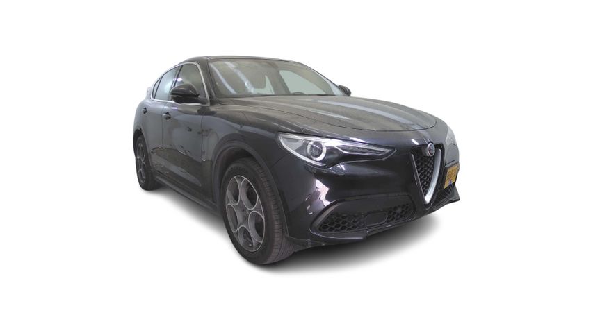 אלפא רומיאו סטלביו