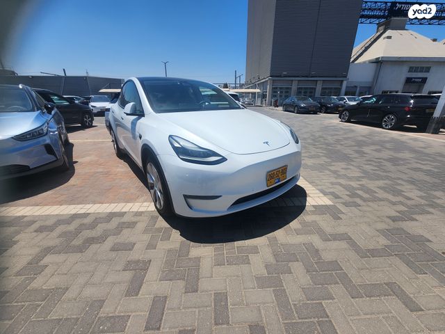 טסלה מודל Y