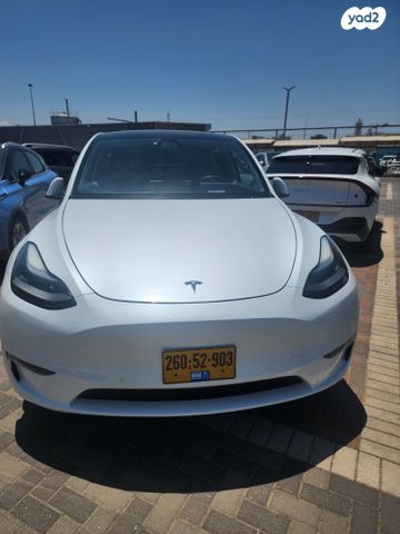 מודעת רכב טסלה מודל Y