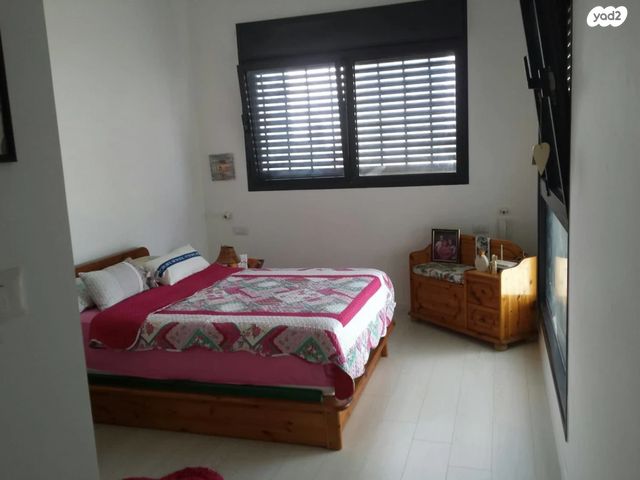 דירה, יצחק שדה 6, דרום מערב ותיק, בת ים