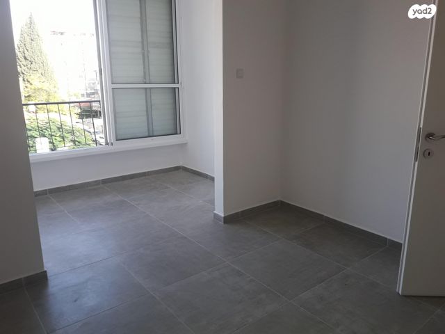 דירה, אברהם מאפו 3, ג' / מרכז מזרח העיר, רחובות