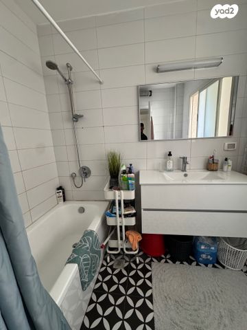 דירה, נחלת בנימין, פלורנטין, תל אביב יפו