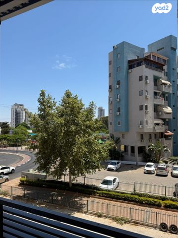 אריה מוצקין 