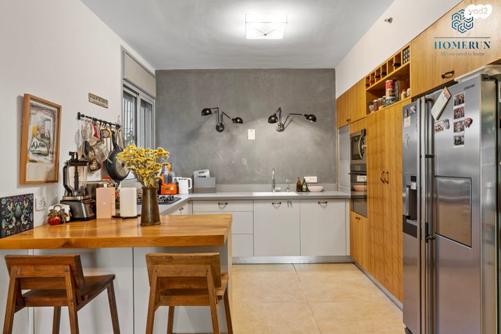 דירת גן, דגניה 12, ח-501, חולון