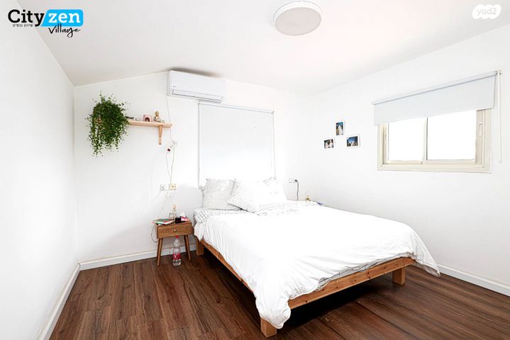 דו משפחתי, מורדי הגטאות, קדימה צורן