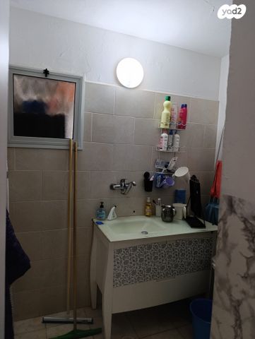 דירה, יהושע בן נון 29, קרית ארבע