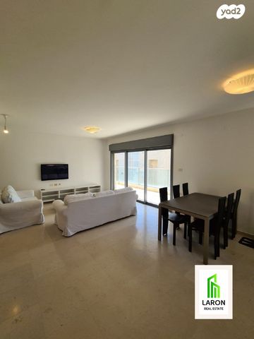 דירה, הגוש הגדול, רמת אביב החדשה, נופי ים, תל אביב יפו