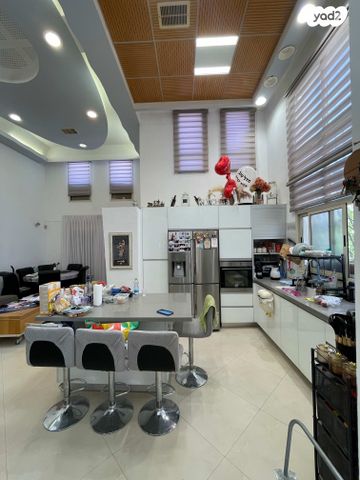נווה זאב, נאות אילן