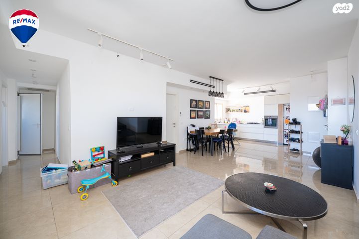 דירה, רמת צבי, זכרון יעקב