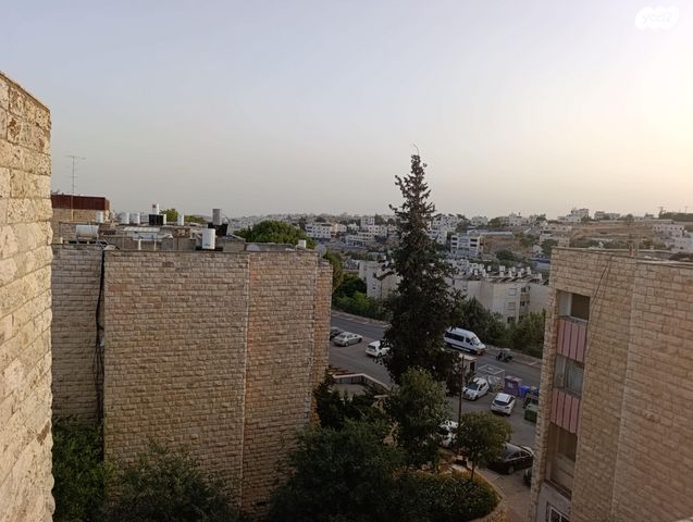 דירה, יהושע בן נון 29, קרית ארבע