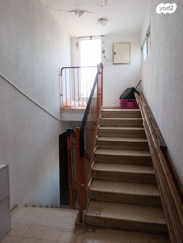 דירה, יהושע בן נון 29, קרית ארבע