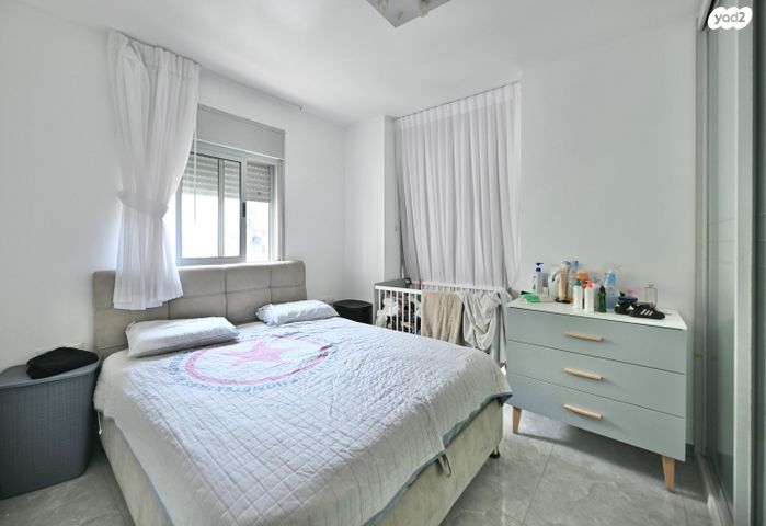 דירה, התורמוס, קרית ראשון, ראשון לציון