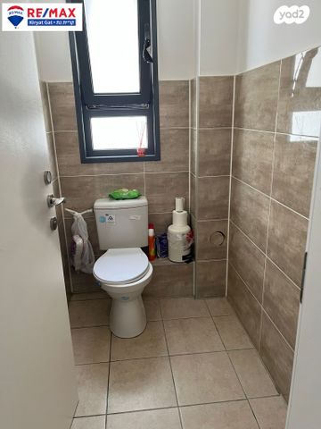 דירה, אסתר המלכה 1, כרמי גת, קרית גת