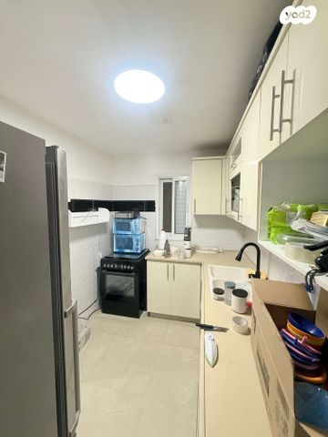 דירה, גבעת שרת, בית שמש