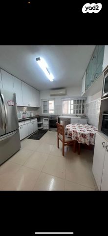 דירה, חיל השריון, נווה חוף, ראשון לציון