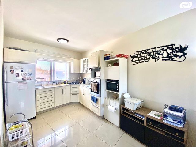 דירה, שדרות ברוך בוארון 6, גבעת אולגה, חדרה