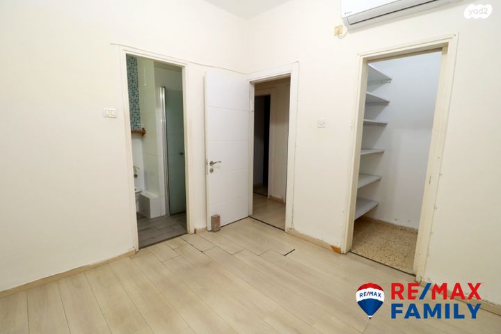 גג/ פנטהאוז, רחל 1, מרכז העיר, סביניה, הוותיקה, קרית ביאליק