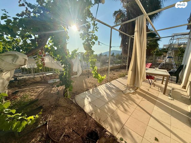 בית פרטי/ קוטג', לוטם