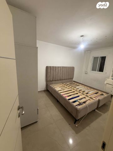 דירה, גבעת שרת, בית שמש