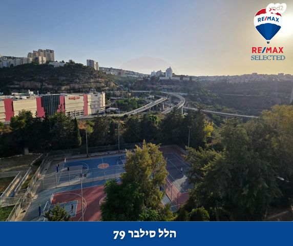 אבא הלל סילבר 