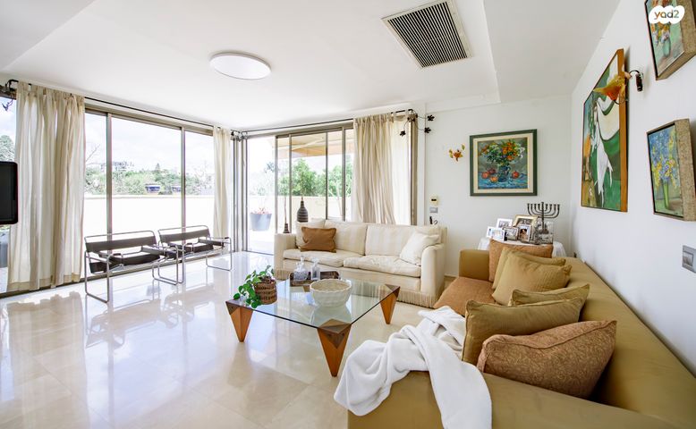 גג/ פנטהאוז, הדר, רמת השרון