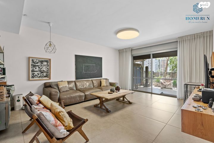 דירת גן, דגניה 12, ח-501, חולון