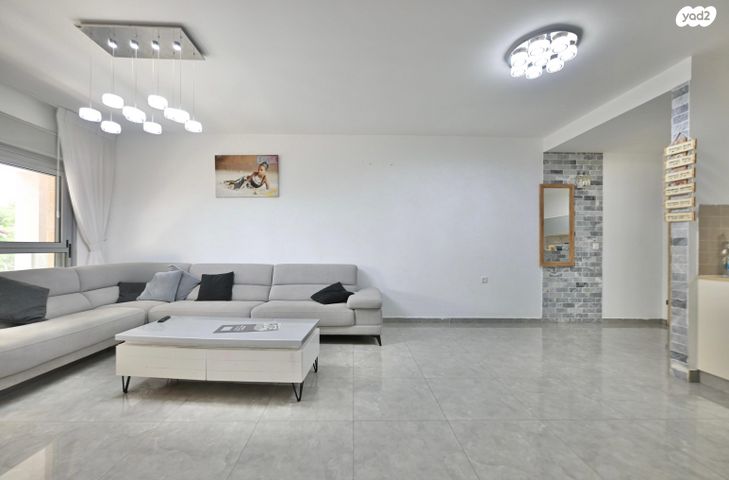 דירה, התורמוס, קרית ראשון, ראשון לציון