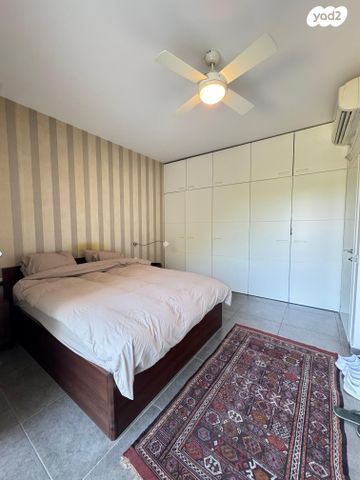 דירה, נווה גן, רמת השרון