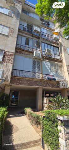 אליעזר הופיין 