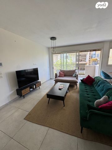 דירה, נחלת בנימין, פלורנטין, תל אביב יפו