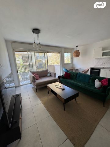 דירה, נחלת בנימין, פלורנטין, תל אביב יפו